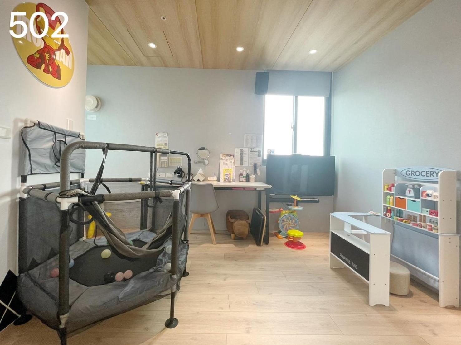הולי Wind Natural Parent-Child Inn מראה חיצוני תמונה